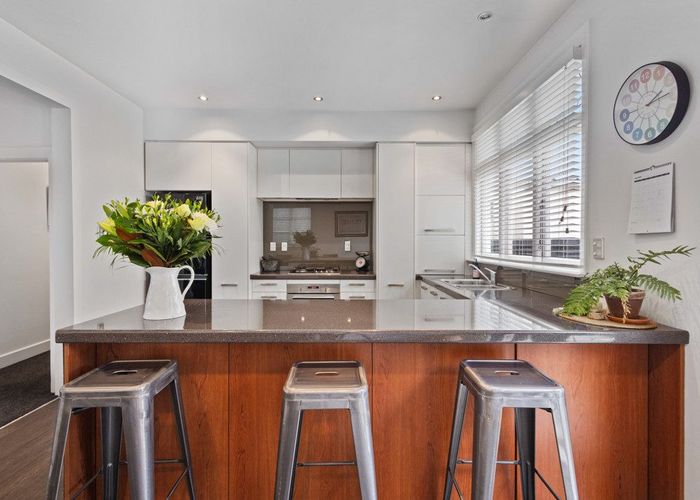  at 1/53 Aorangi Road, Bryndwr, Christchurch