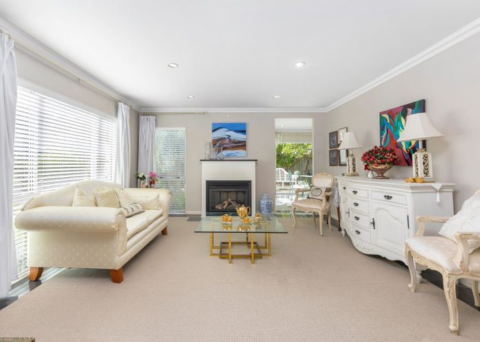  at 13 Kunzea Place, Greenhithe, Auckland