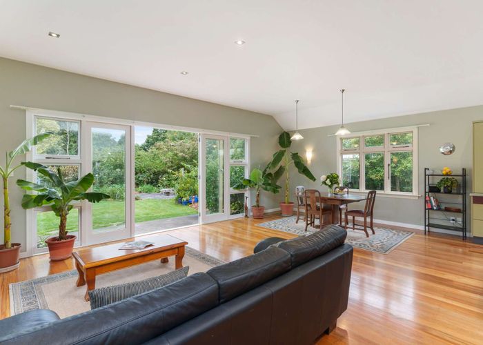  at 15 Ford Road, Opawa, Christchurch