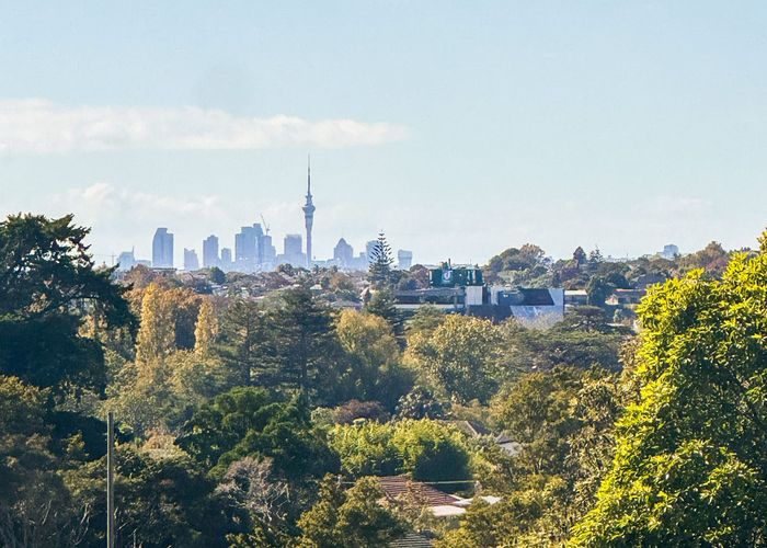 at 1/51 Fitzwater Place, Henderson, Waitakere City, Auckland