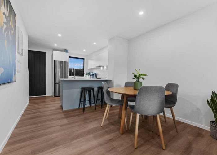  at 8 Pukakaho Lane, Papatoetoe, Manukau City, Auckland