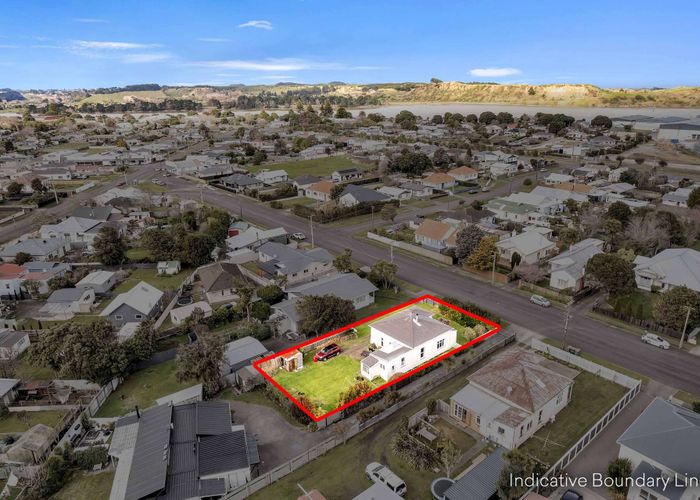  at 16 Bignell Street, Gonville, Whanganui, Manawatu / Whanganui
