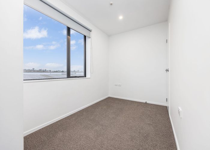  at 209/28C Eileen Newey Place, Henderson, Waitakere City, Auckland