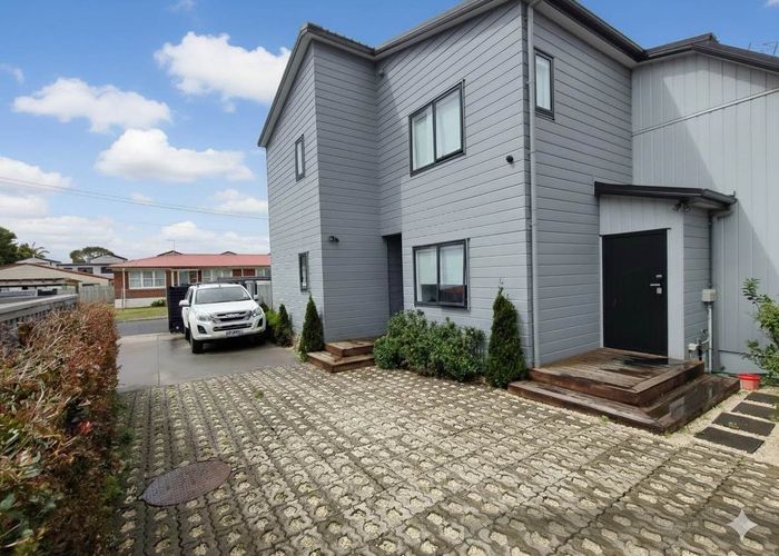  at 4/7 Caspar Road, Papatoetoe, Manukau City, Auckland