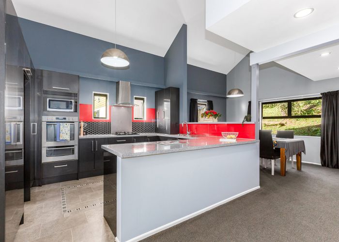  at 6 Ensign Lane, Whitby, Porirua, Wellington
