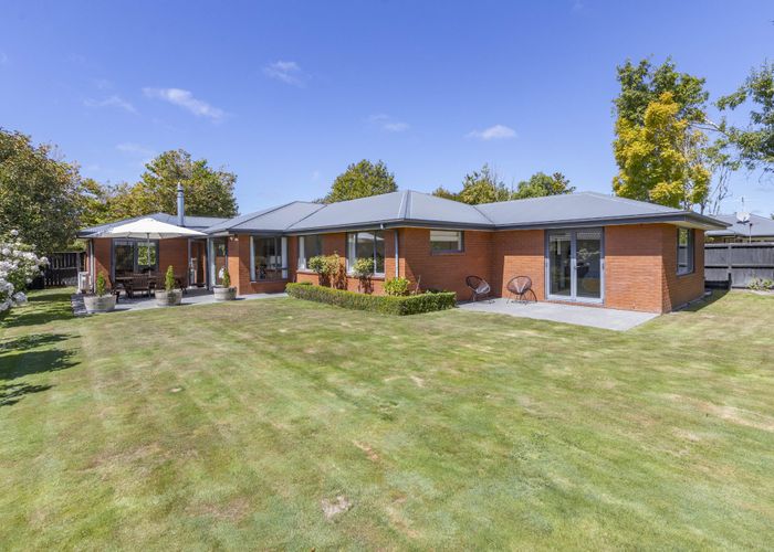  at 21 Riverwood Boulevard, Redwood, Christchurch