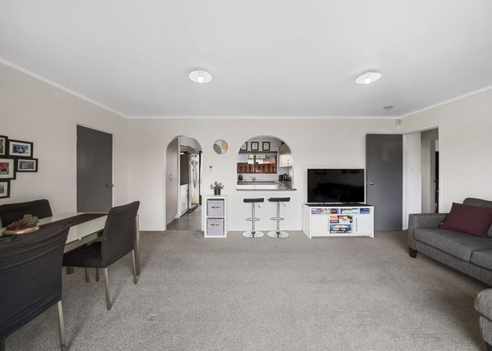  at 2/51 Browns Road, Manurewa, Manukau City, Auckland