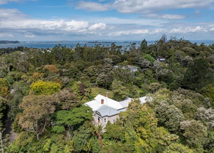  at 54 Tinopai Road, Titirangi, Auckland