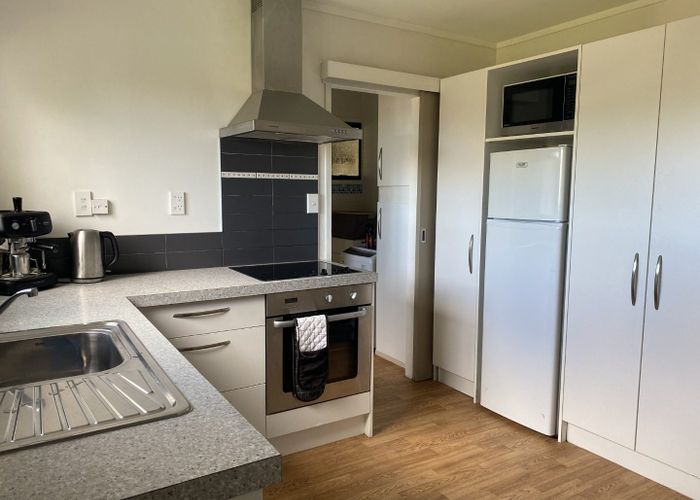  at 31A Jellicoe Road, Murrays Bay, North Shore City, Auckland