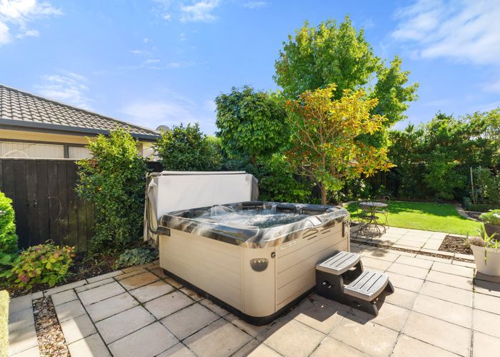  at 17 Marsack Crescent, Halswell, Christchurch City, Canterbury