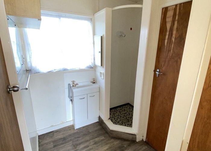  at 0 King Street, Halcombe