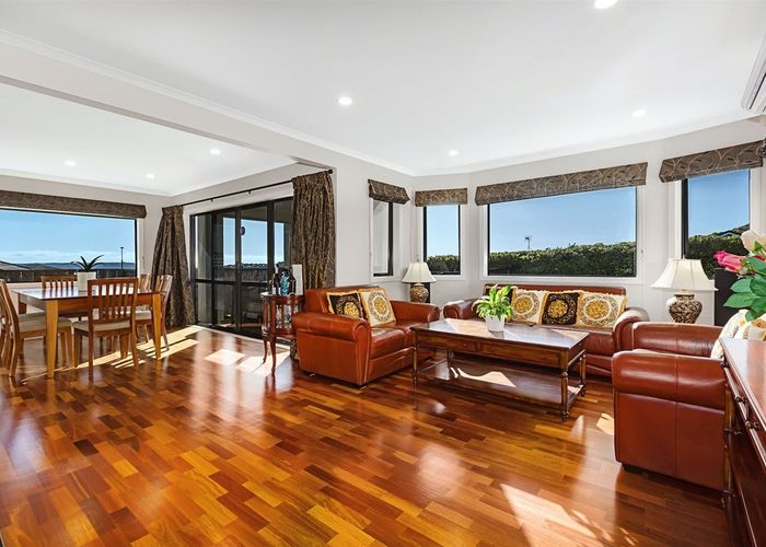  at 21 Aspiring Terrace, Aotea, Porirua