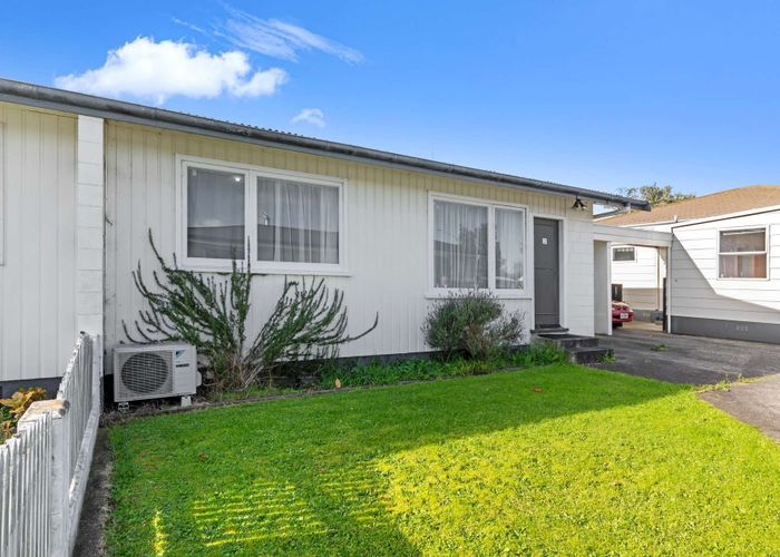  at 2/145 College Street, Awapuni, Palmerston North, Manawatu / Whanganui