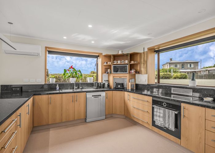  at 12 Oakleigh Crescent, Oamaru, Waitaki, Otago