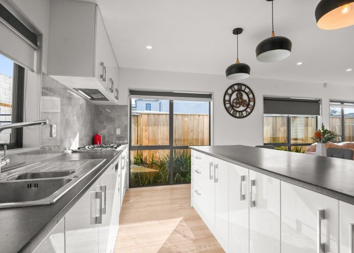  at 17B Peace Avenue, Mount Wellington, Auckland City, Auckland