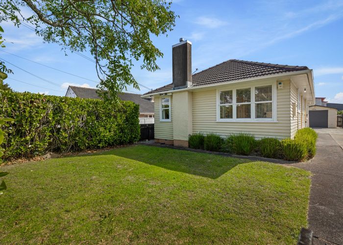  at 18 Panorama Road, Mount Wellington, Auckland