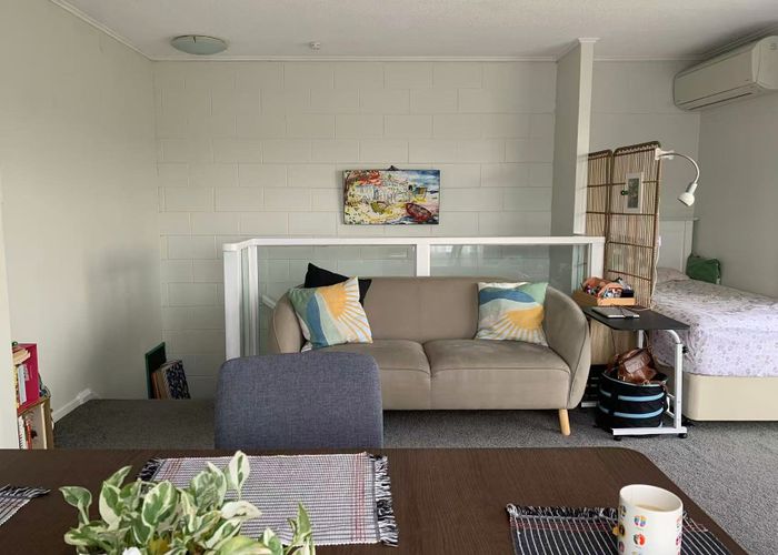  at 86A MacFarlane Street, Hamilton East, Hamilton