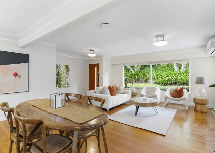  at 27 Hartland Avenue, Glendowie, Auckland