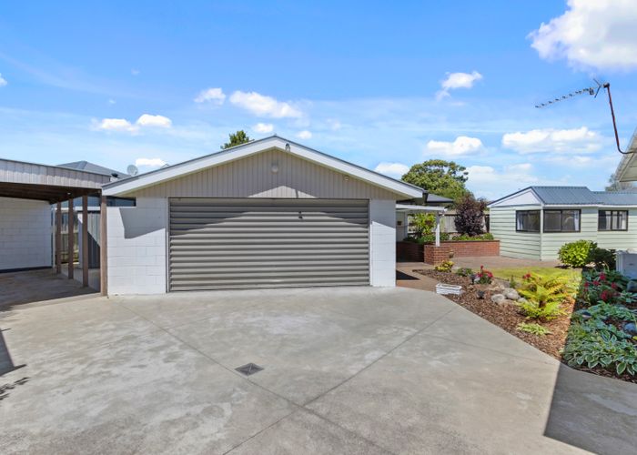  at 16 Wimborne Crescent, Aranui, Christchurch