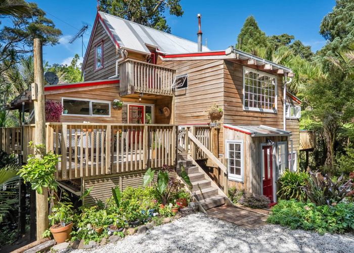  at 51 Wood Bay Road, Titirangi, Waitakere City, Auckland