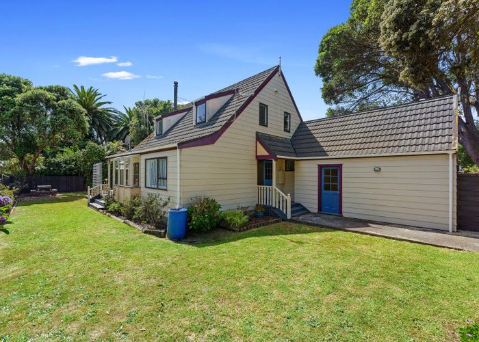  at 18A Toi Street, Otaki Beach, Otaki