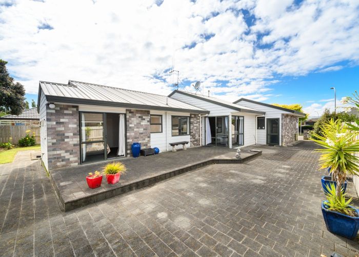  at 10 Parnell Heights Drive, Kelvin Grove, Palmerston North