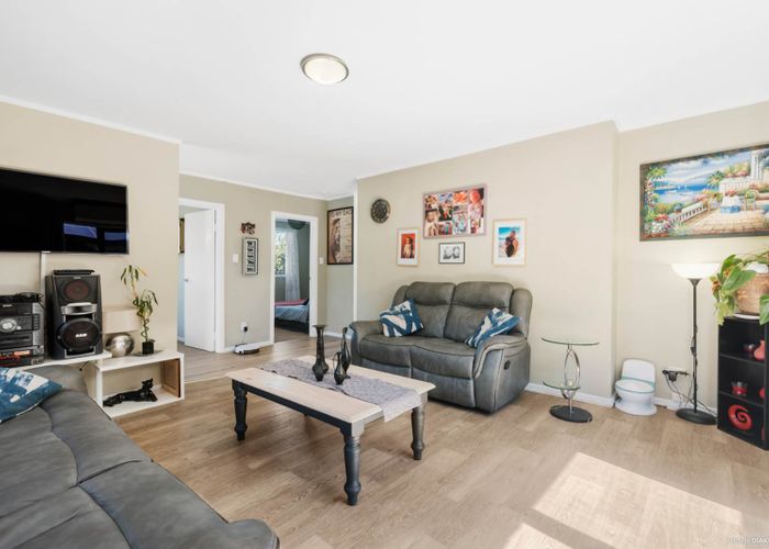  at 291 Vipond Road, Stanmore Bay, Whangaparaoa