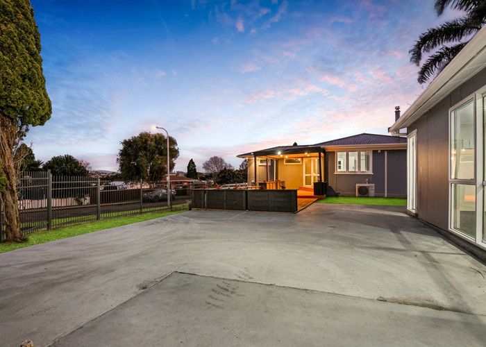  at 1/31 Blanes Road, Weymouth, Auckland