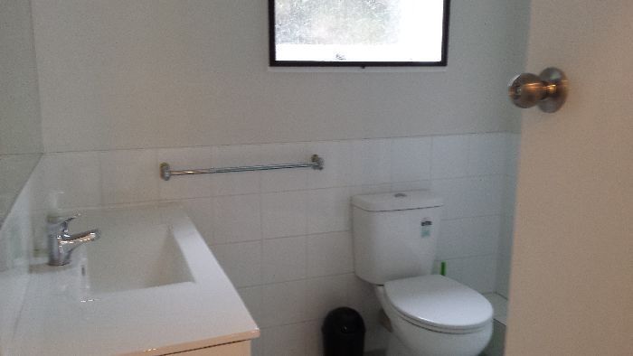  at 1/36 Knightsbridge Drive, Forrest Hill, North Shore City, Auckland