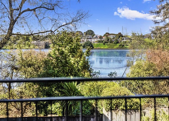  at 74C Ireland Road, Mount Wellington, Auckland