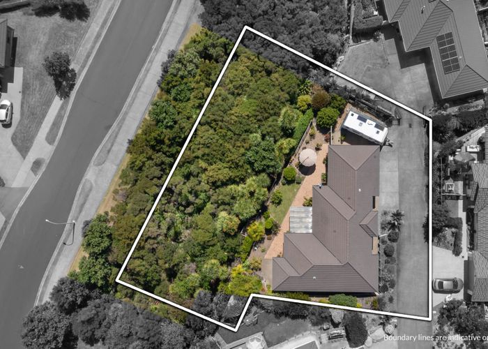  at 5 Fendalton Place, Hatfields Beach, Orewa