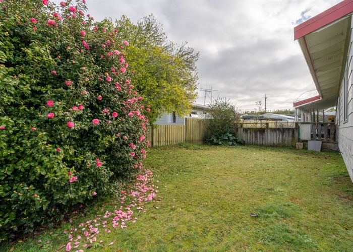  at 27 Riley Place, Fitzroy, Hamilton