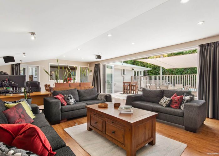  at 9 Challinor Street, Pakuranga, Auckland