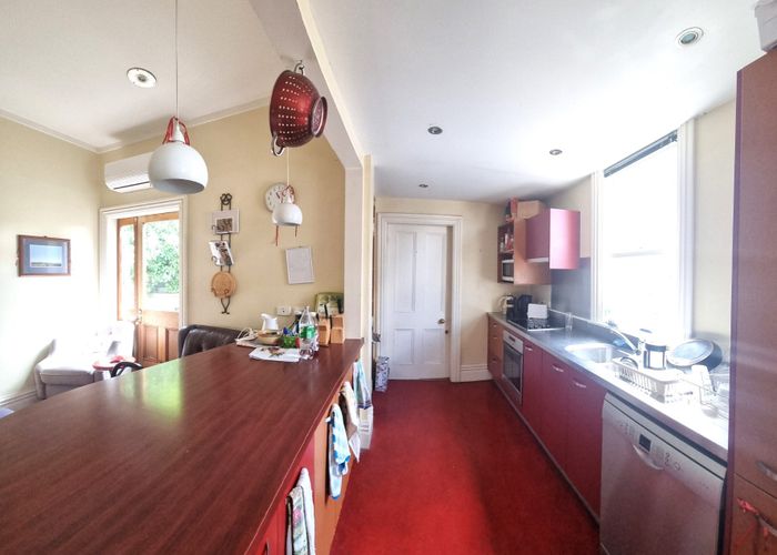  at 18 Macdonald Crescent, Te Aro, Wellington