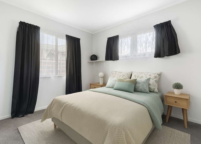  at 2/17 Mcdougall Street, Manurewa East, Manukau City, Auckland