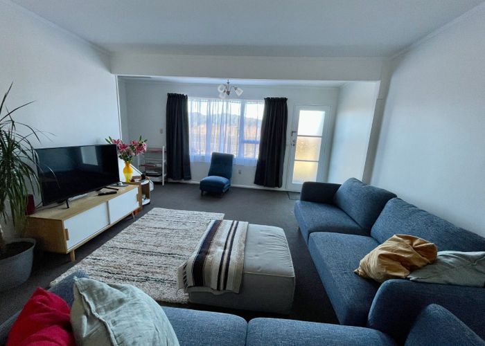  at O / 264 Grounsell Crescent, Belmont, Lower Hutt, Wellington