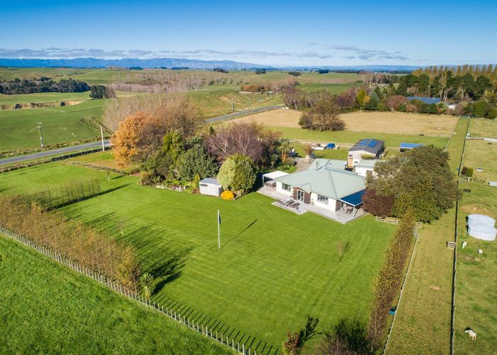 For sale 1564 Cheltenham Hunterville Road, Waituna West, Manawatu