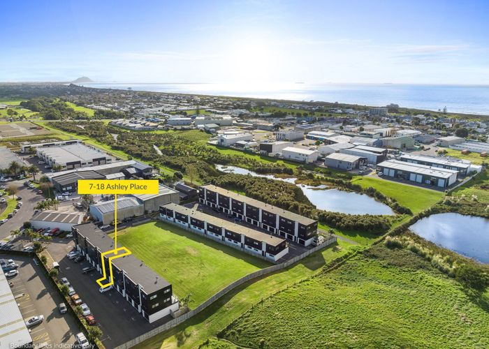  at 18 ASHLEY PLACE, Papamoa Beach, Tauranga