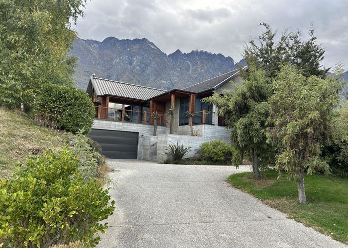  at 15 Skye Lane, Jacks Point, Queenstown