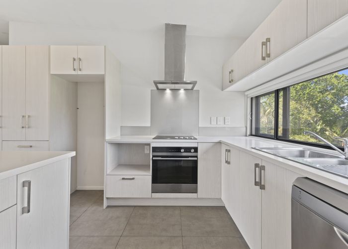  at 8/3 Woolfield Road, Papatoetoe, Manukau City, Auckland