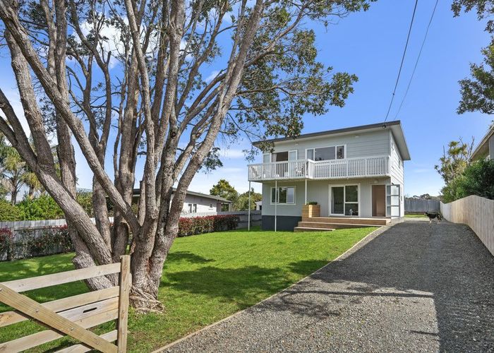  at 8 James Mcleod Road, Shelly Beach, Helensville