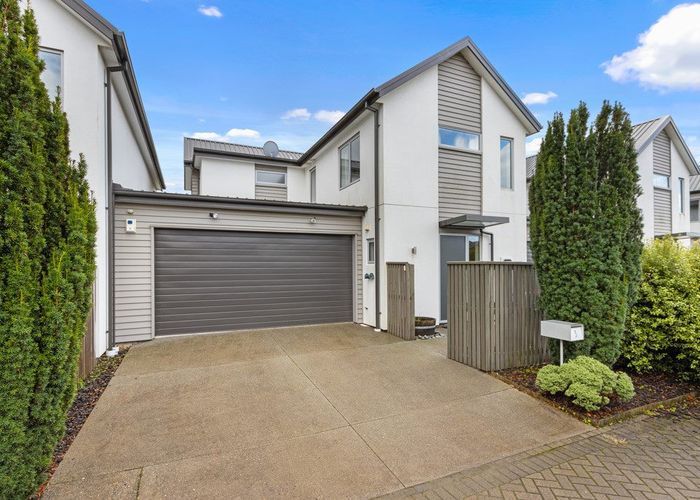  at 3 Yew Tree Lane, Hillmorton, Christchurch