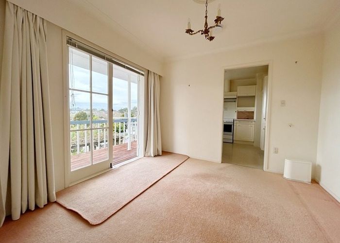  at 24 Waitemata Road, Hauraki, North Shore City, Auckland