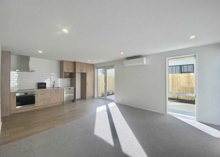  at 2/87  Barbour Street, Waltham, Christchurch City, Canterbury