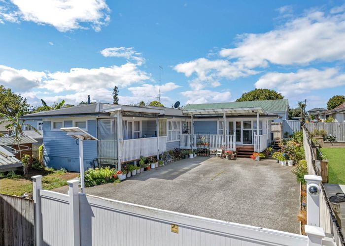  at 80D Wallace Road, Papatoetoe, Auckland
