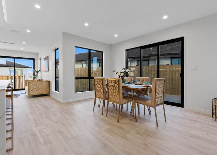  at 23 Henriette Place, Totara Park, Auckland