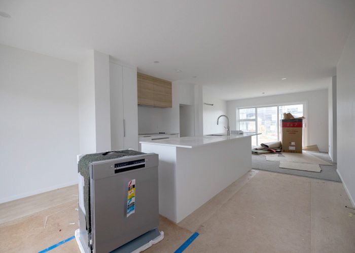  at 3-28 Ruru Lane, Kenepuru, Porirua, Wellington