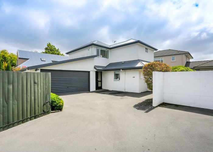  at 2/138 Memorial Avenue, Burnside, Christchurch