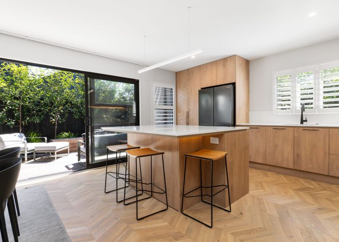  at 3/6 Naseby Street, Merivale, Christchurch City, Canterbury