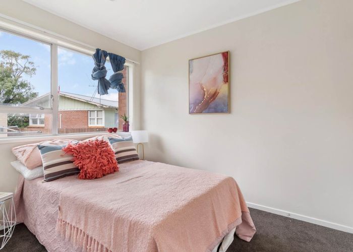  at 3/94 Beaumonts Way, Manurewa, Auckland